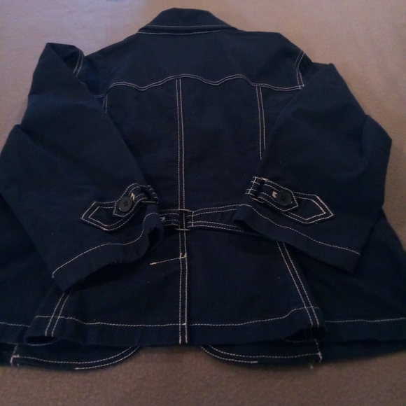 Ann Taylor Loft Denim Jacket. - Picture 4 of 8